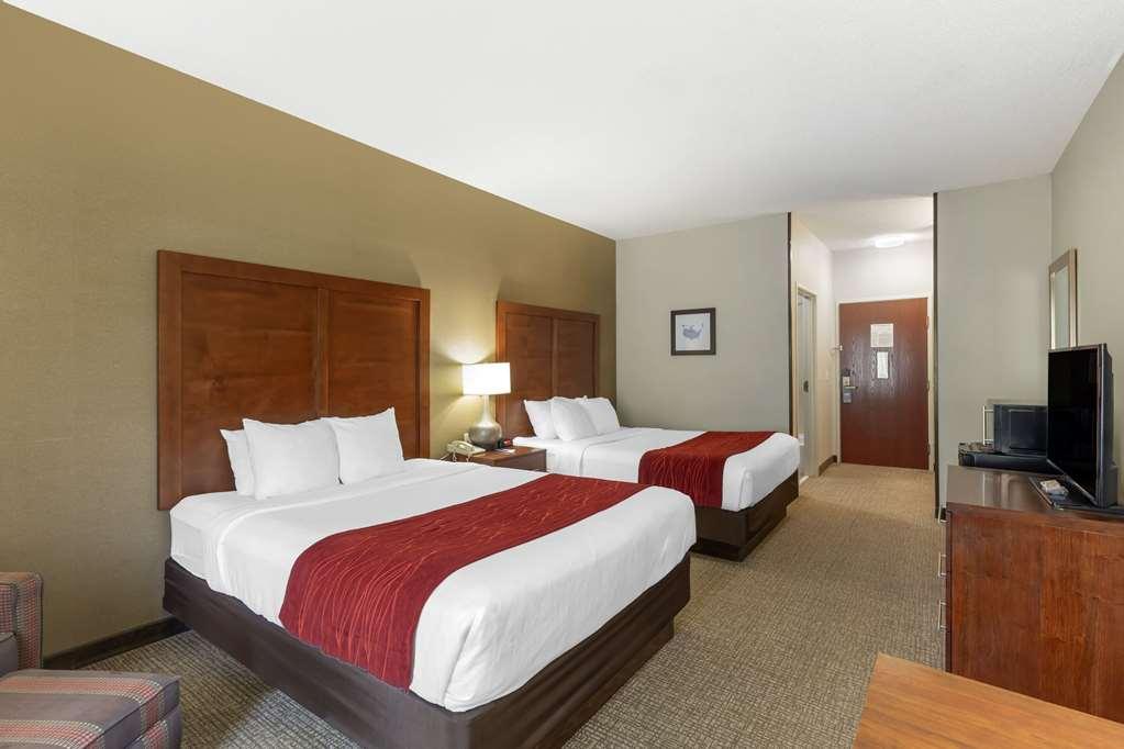 Comfort Inn & Suites Rapid City Room photo